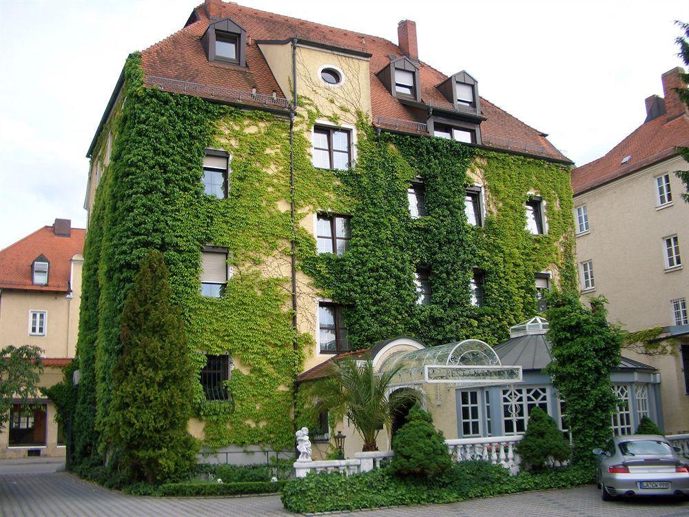 Simones Hotel Fuerstenhof Landshut Exterior photo
