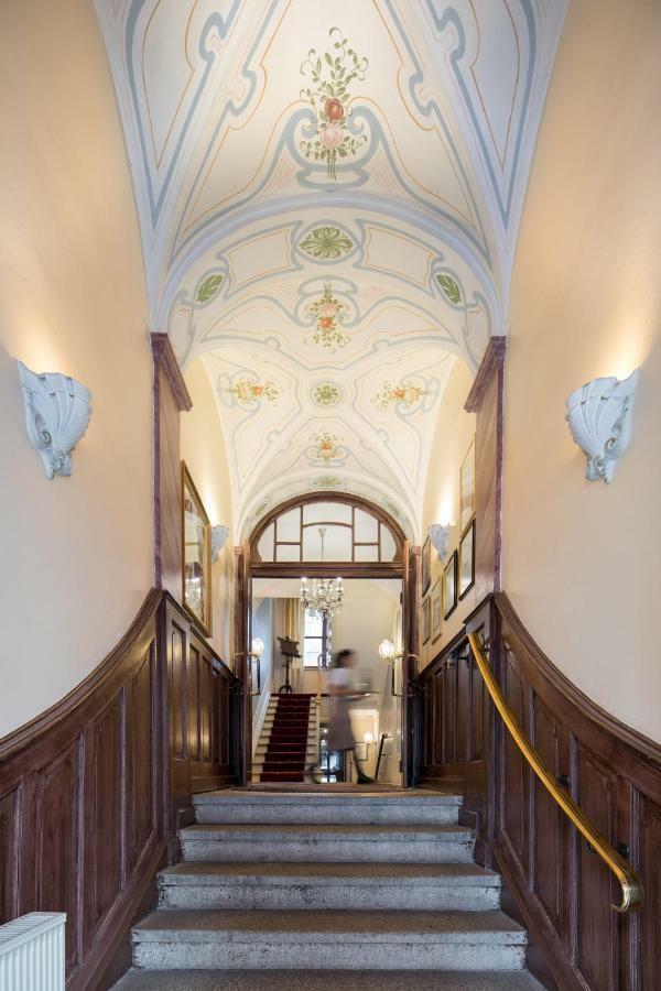 Simones Hotel Fuerstenhof Landshut Exterior photo